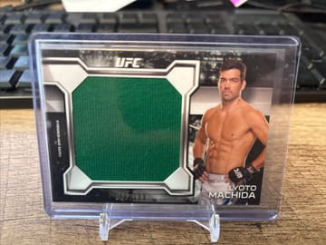 2016 Topps UFC Knockout - Relics Lyoto Machida #KR-LM /188 (MEM)
