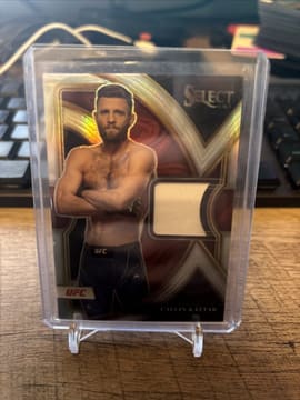 2023 Panini Select UFC Selective Swatches Calvin Kattar #SS-CKT